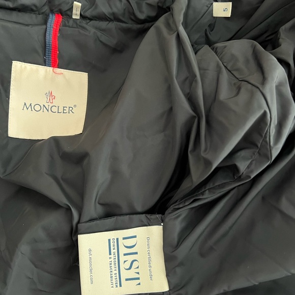 MONCLER  navy blue puffer coat with cowl neck - Picture 15 of 16